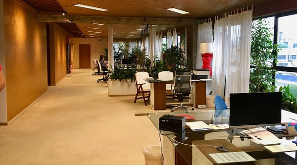 commercial-cleaning-office